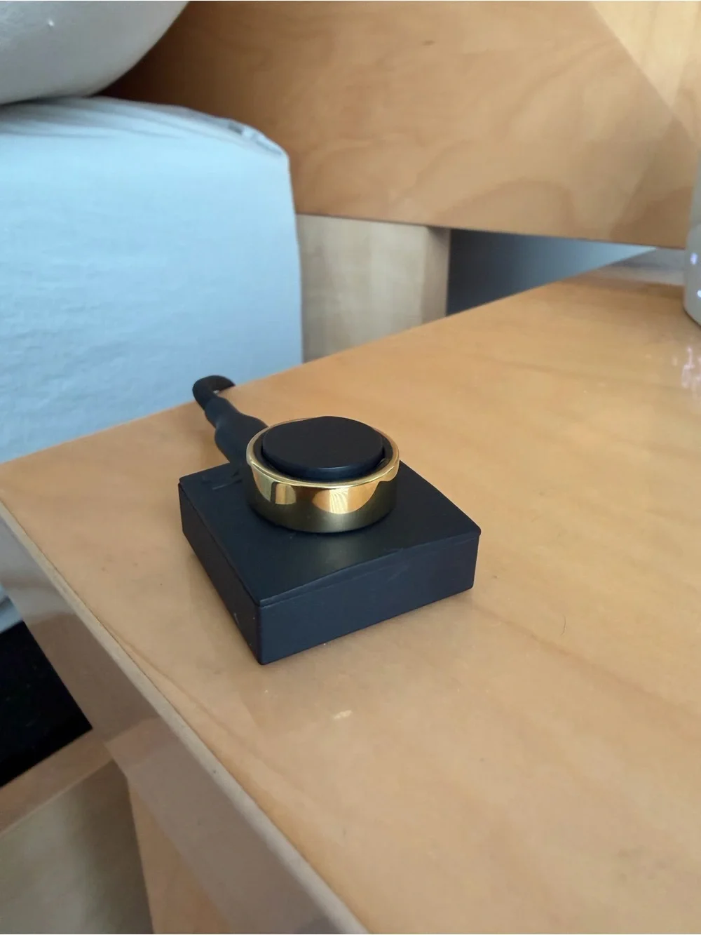 Gold Ultrahuman Air Ring Size 8